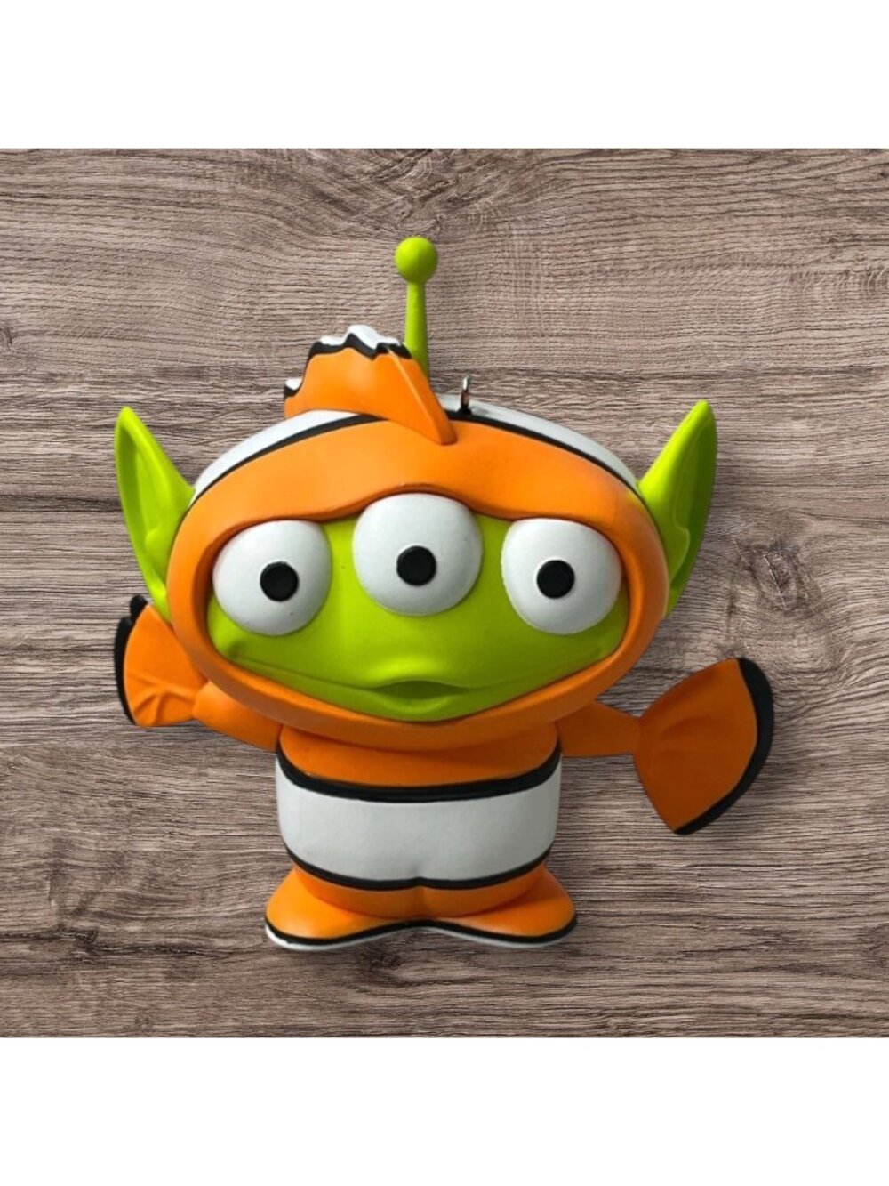 Hallmark Keepsake 2022 Disney Pixar Finding Nemo Alien Remix Orange Ornament